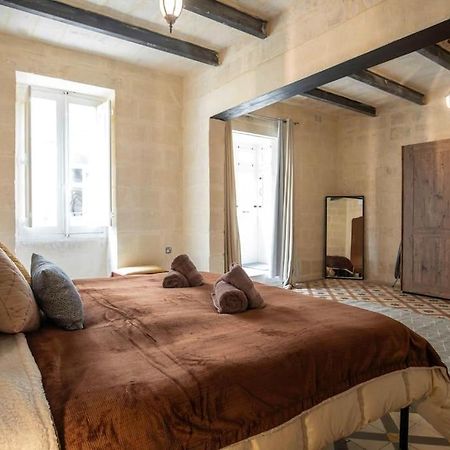 Chic, Stylish & Spacious Flat In Central Valletta Valeta Exterior foto