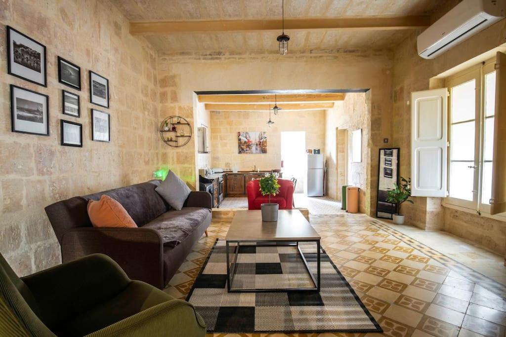 Chic, Stylish & Spacious Flat In Central Valletta Valeta Exterior foto