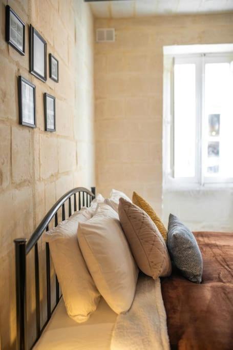 Chic, Stylish & Spacious Flat In Central Valletta Valeta Exterior foto