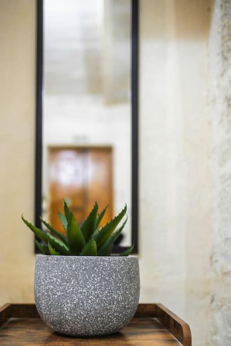 Chic, Stylish & Spacious Flat In Central Valletta Valeta Exterior foto