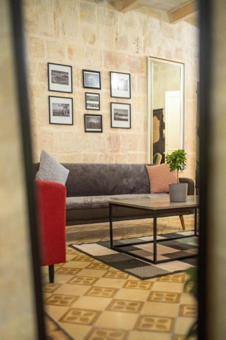 Chic, Stylish & Spacious Flat In Central Valletta Valeta Exterior foto