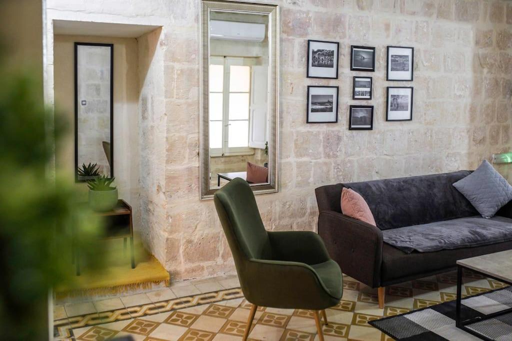 Chic, Stylish & Spacious Flat In Central Valletta Valeta Exterior foto
