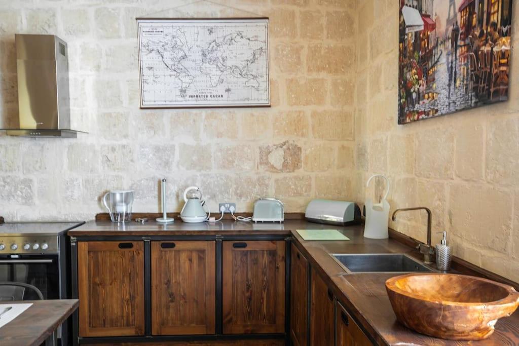 Chic, Stylish & Spacious Flat In Central Valletta Valeta Exterior foto